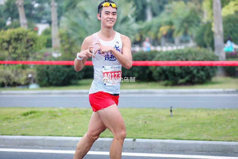 风云突变!上海申花清晨回应争议;荷甲版图或变;赛场秩序良好;控场能力受关注的简单介绍 风云突变!上海申花清晨回应争议;荷甲版图或变;赛场秩序良好;控场能力受关注的简单介绍