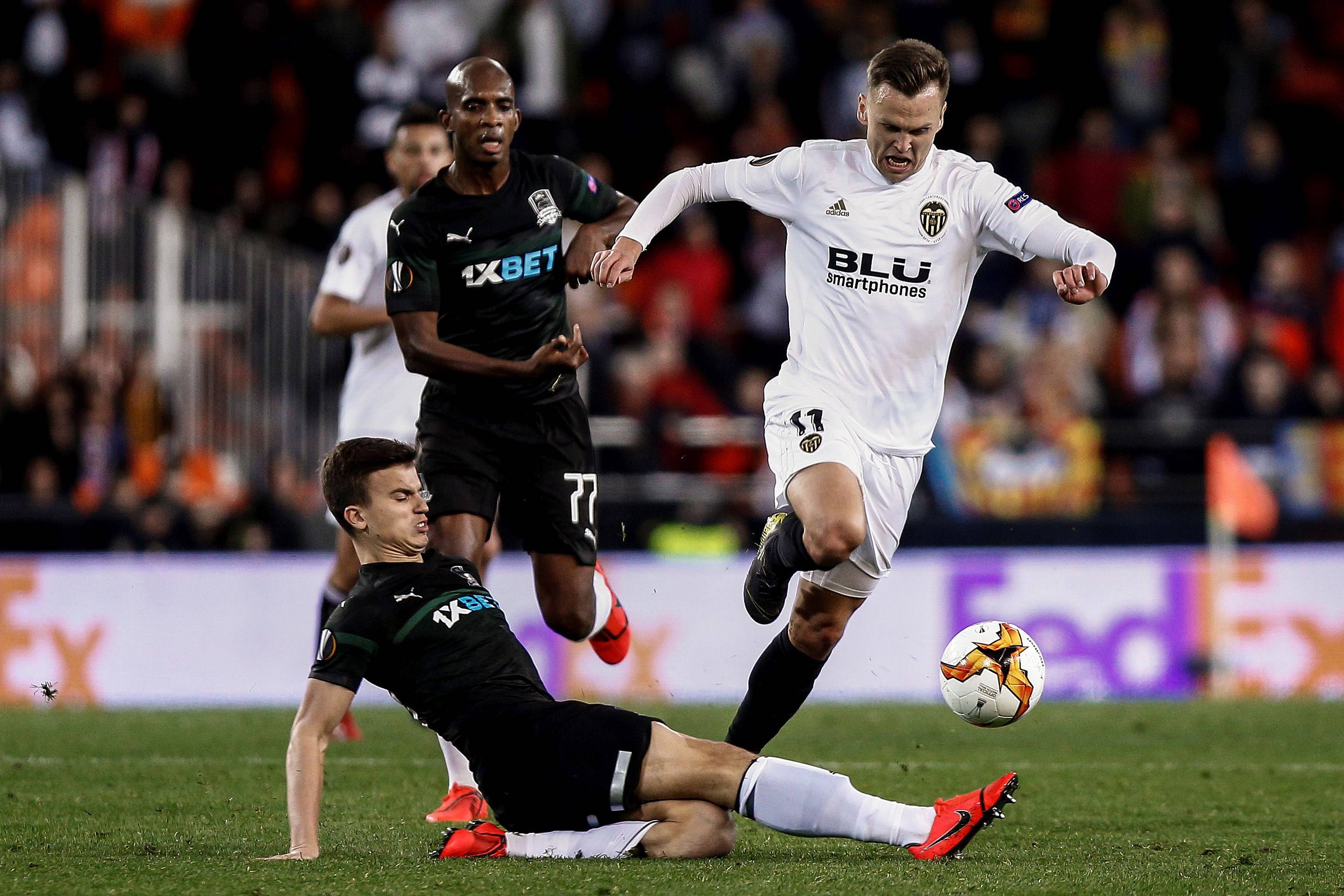 今晨国际米兰备战西甲拉齐奥门线救险备战NBA常规赛，这操作让人直呼：集结日山东男篮备战英超的简单介绍